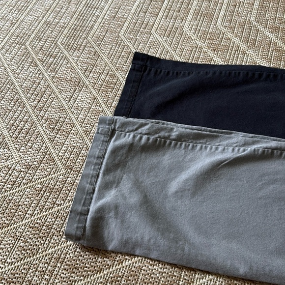 Old Navy Set of Two Casual Bootcut Pants - Navy & Gray/Blue - Picture 2 of 6